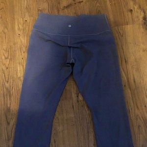 Lululemon size 8 leggings